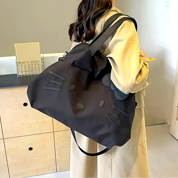 HELLO KITTY 🎀 | Black Slouchy Shoulder Bag (Brand New!) 🖤✨ - Picture 2 of 6